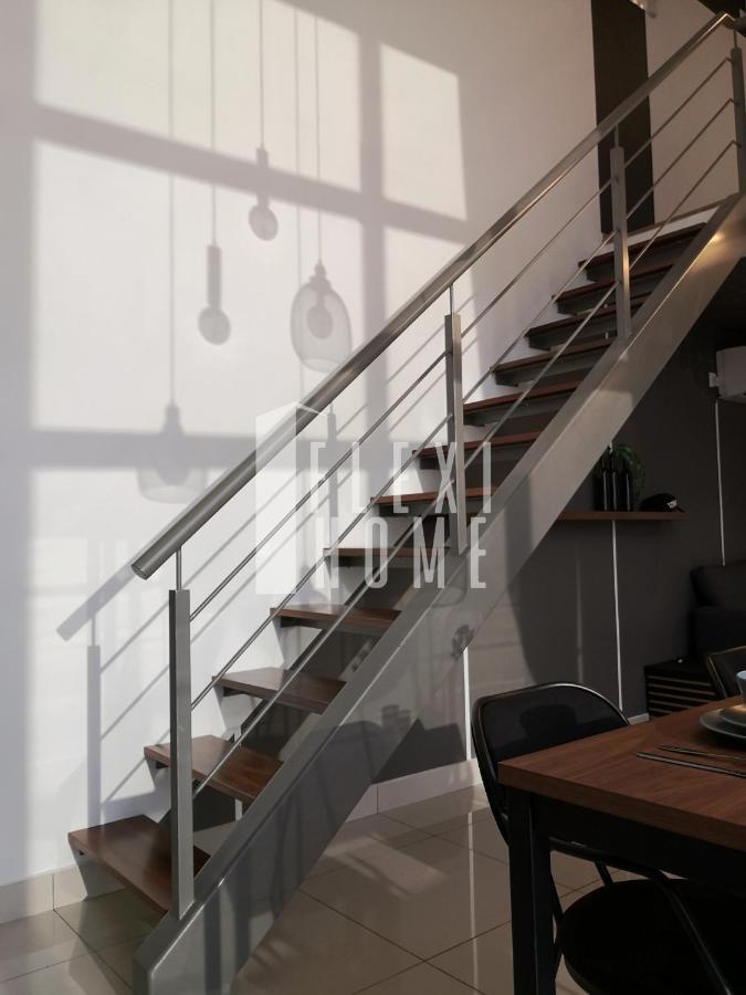 Pinnacle Pj, Romantic City View, 1-4 Guests Designed Duplex Home By Flexihome-My Petaling Jaya Eksteriør billede