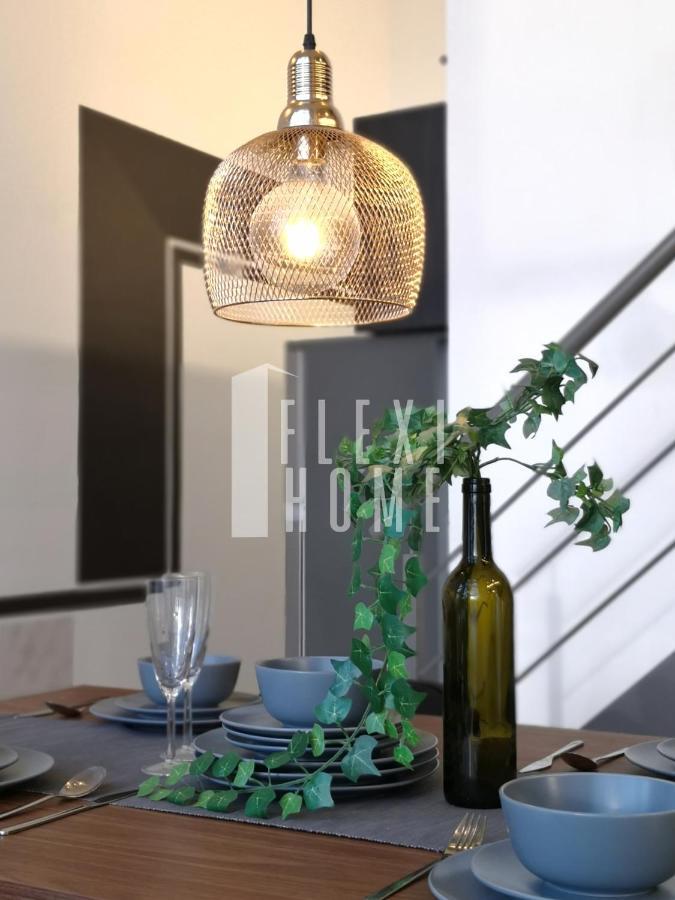 Pinnacle Pj, Romantic City View, 1-4 Guests Designed Duplex Home By Flexihome-My Petaling Jaya Eksteriør billede